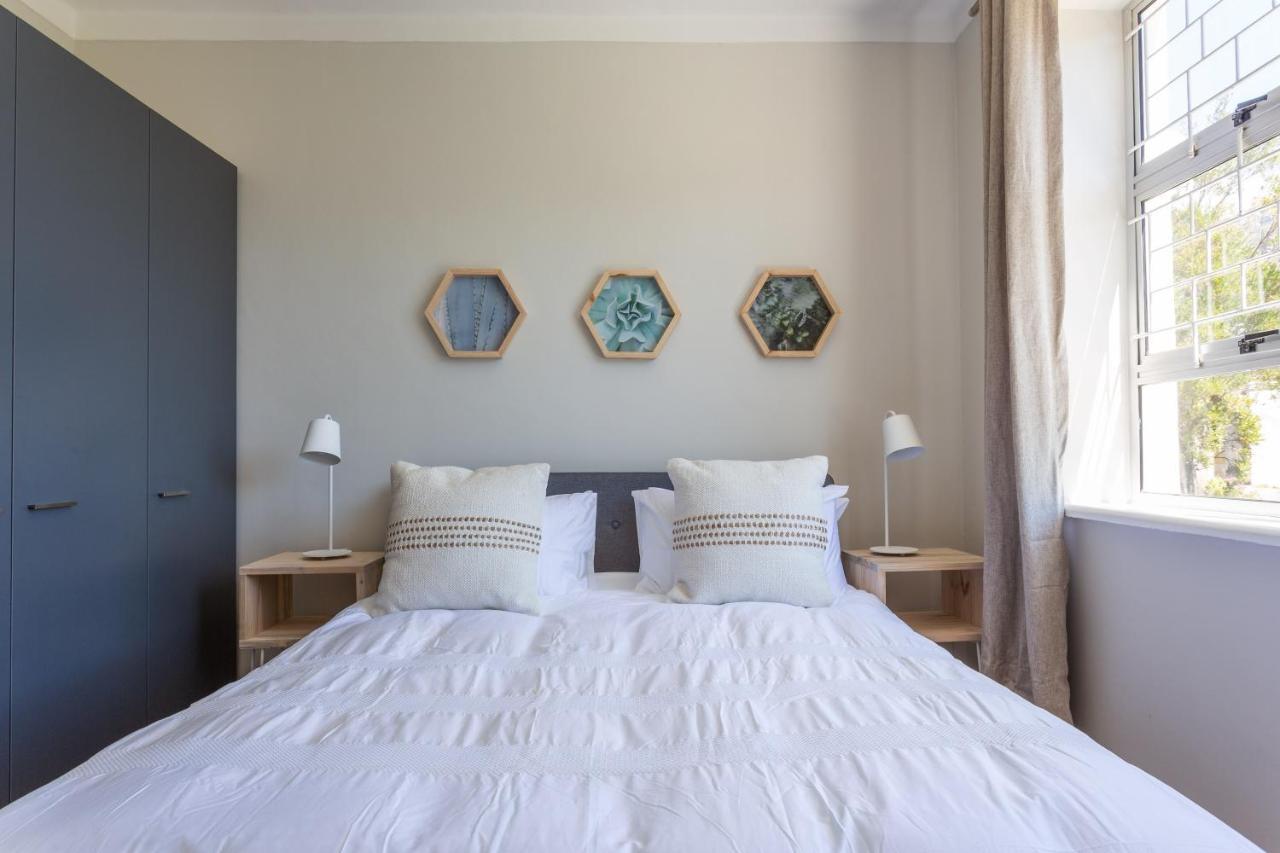 Camps Bay Holiday Apartments Kaapstad Buitenkant foto