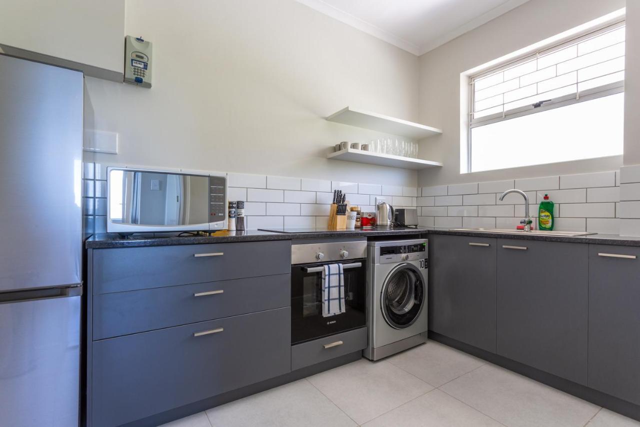 Camps Bay Holiday Apartments Kaapstad Buitenkant foto